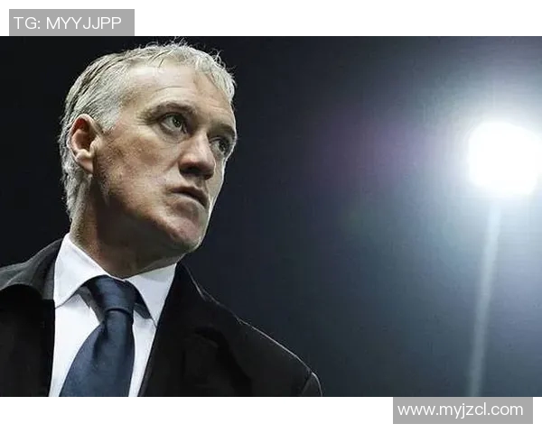 细腻描绘苏亚雷斯英姿的足球巨星艺术素描作品欣赏